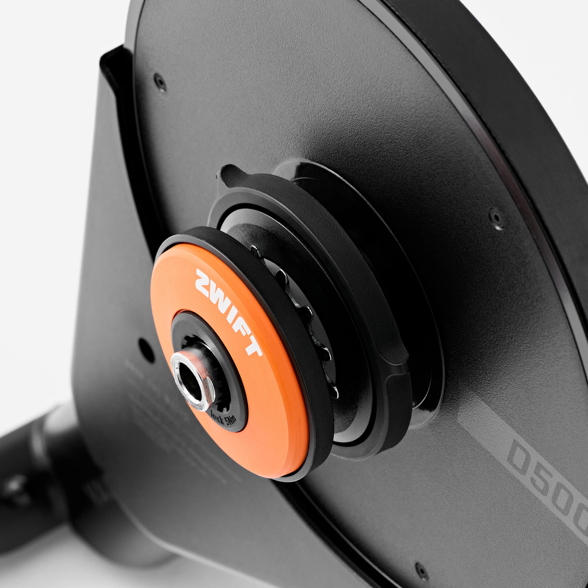 Van Rysel D500 Smart Trainer with Zwift Cog and Click - Image 8