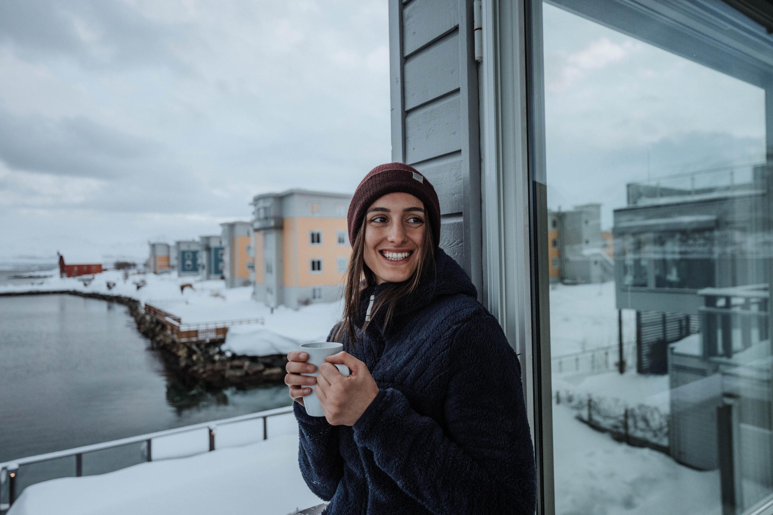 Quechua Women's NH100 U-Warm Hooded Fleece - Image 8