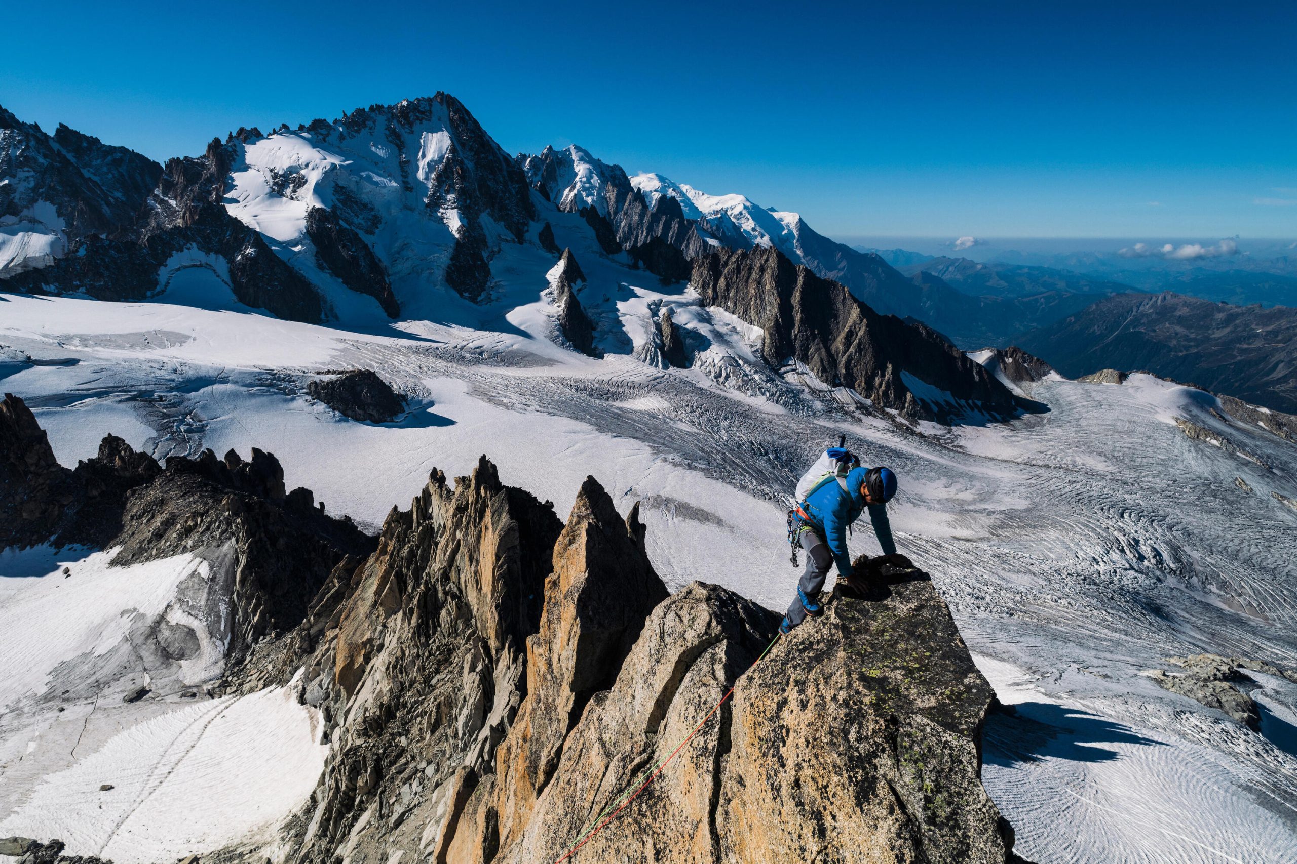 Simond Sprint 33L Lightweight Mountaineering Backpack - Image 11