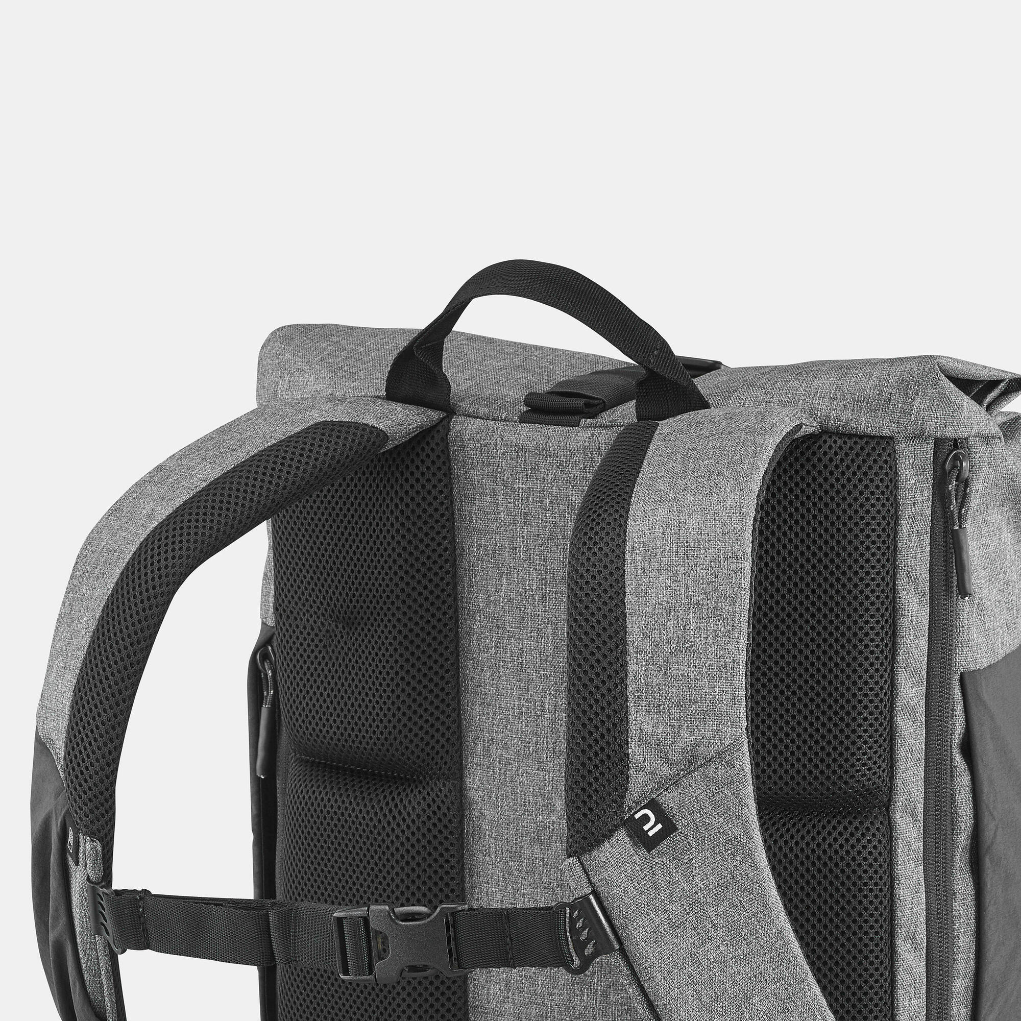 Quechua NH500 Escape Rolltop 23 L Backpack - Image 8