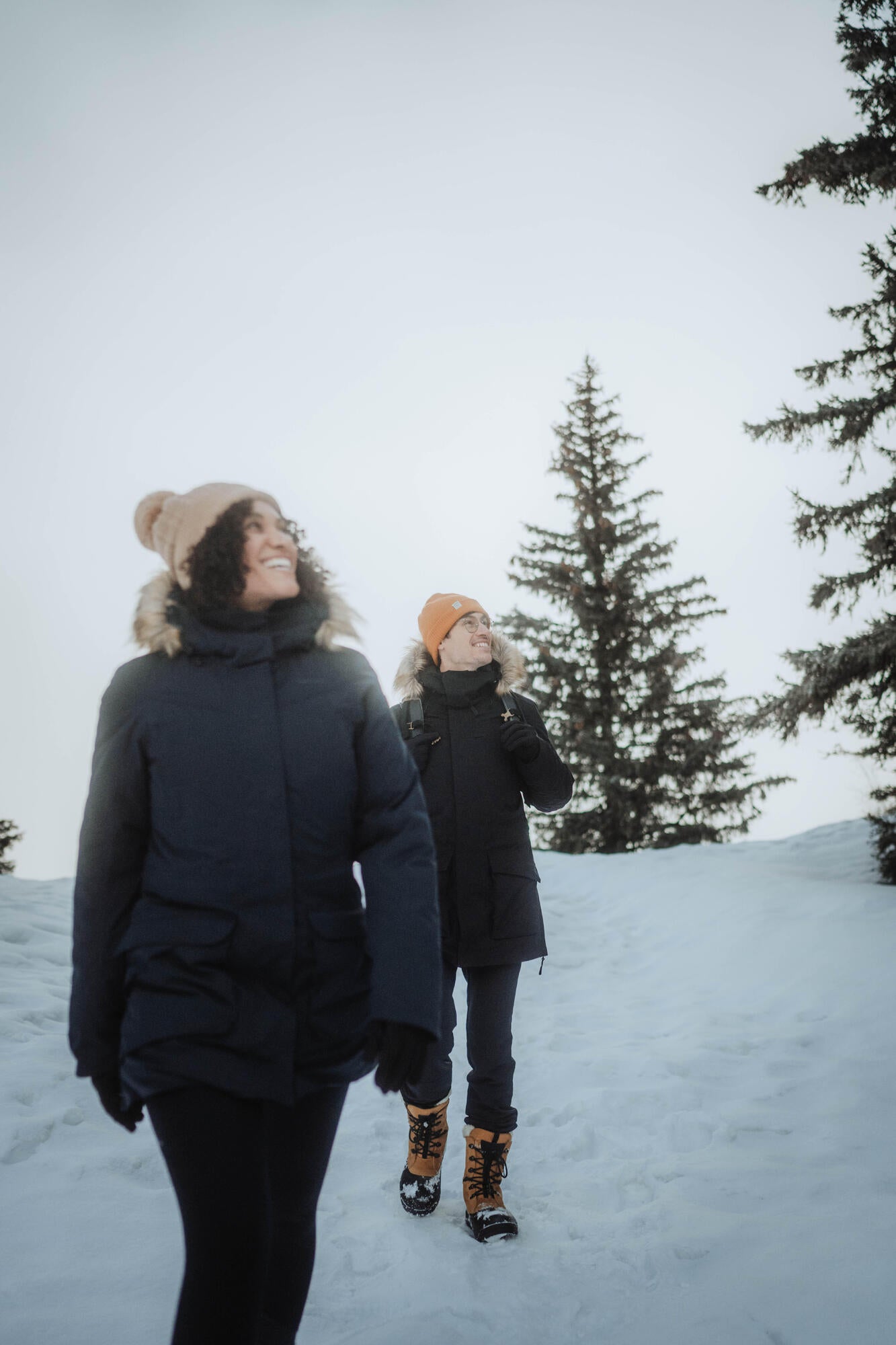 Quechua Men's NH900 Winter Waterproof Hiking Parka - Image 13