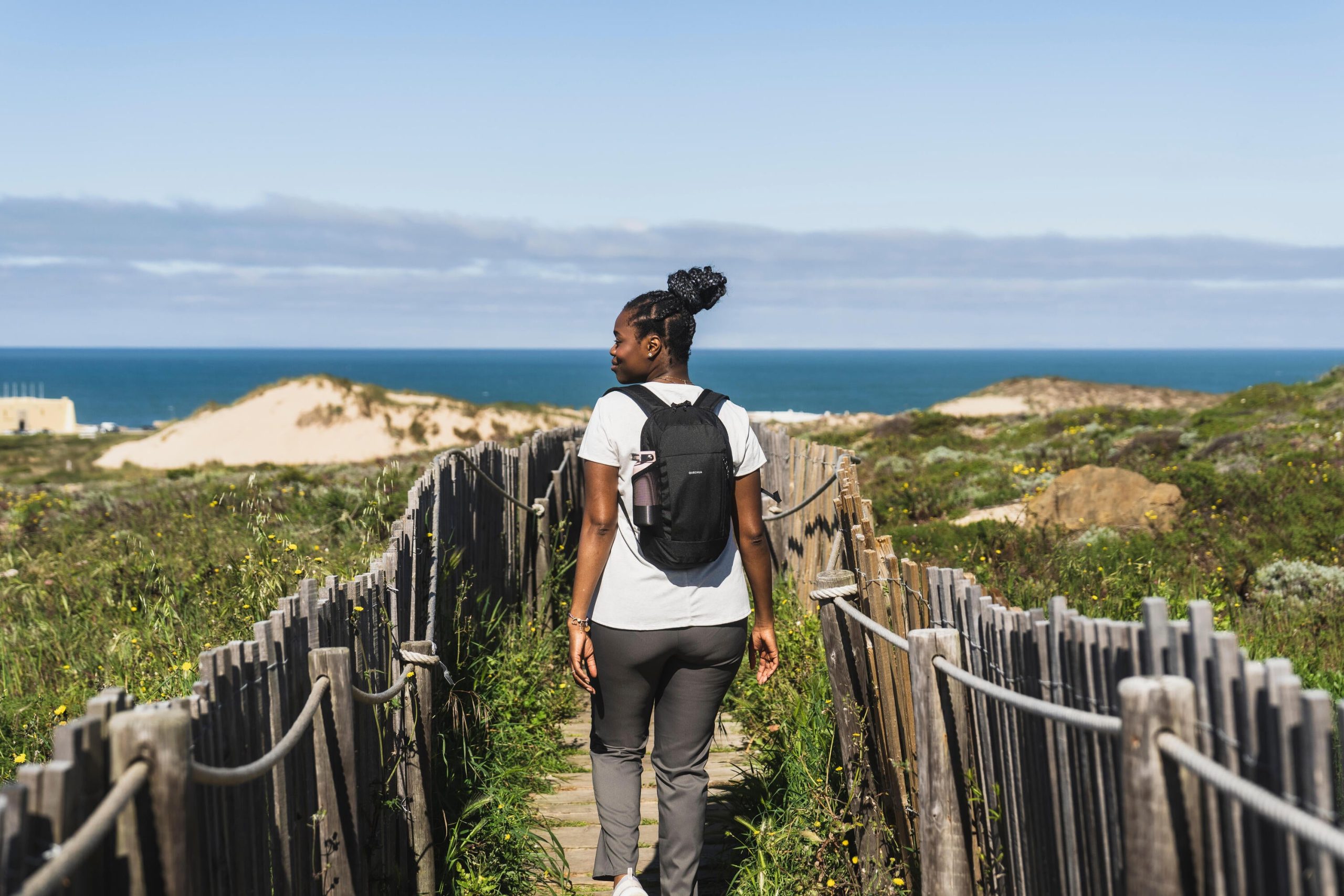 Quechua NH100 Arpenaz 10 L Hiking Backpack - Image 38