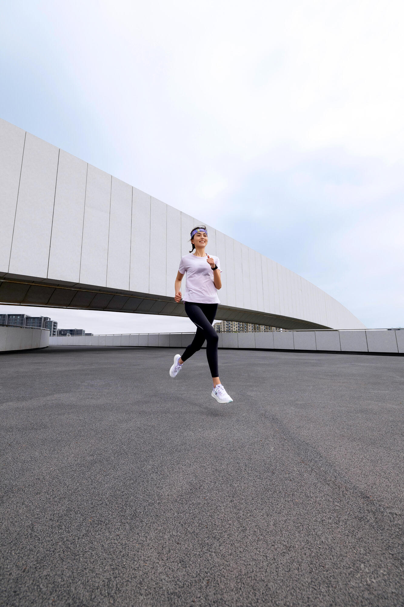 Kiprun Run 500 Dry Women's Breathable Running T-shirt - Image 6