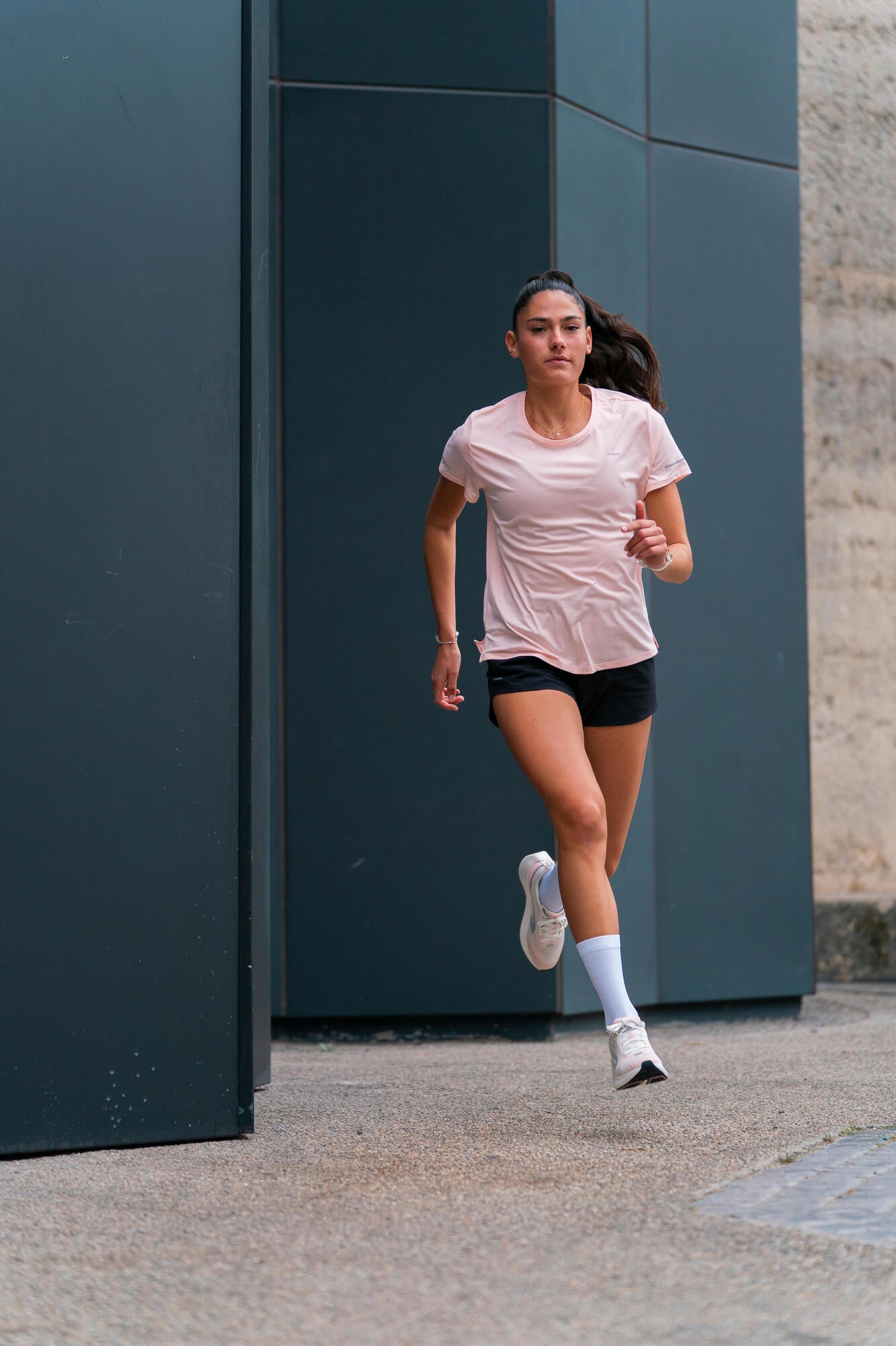 Women's Running & Trail Running Breathable Shorts KIPRUN Run 500 Dry-black - Image 18