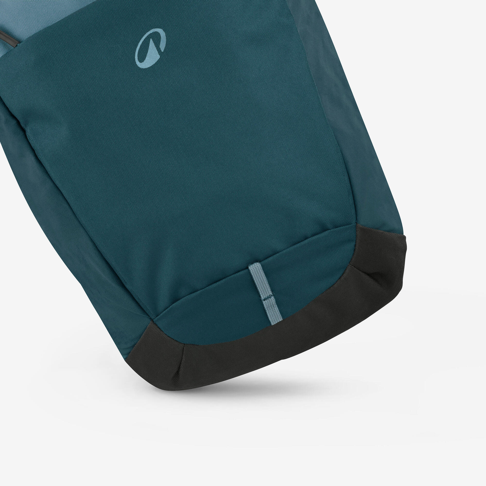 Quechua NH500 Escape 16L+4 Rolltop Hiking Backpack - Image 7